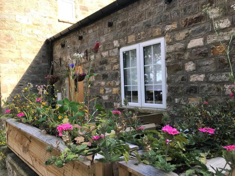 Luxury Barn Conversion At Rudding Harrogate Dış mekan fotoğraf