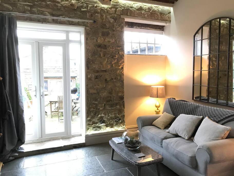 Luxury Barn Conversion At Rudding Harrogate Dış mekan fotoğraf